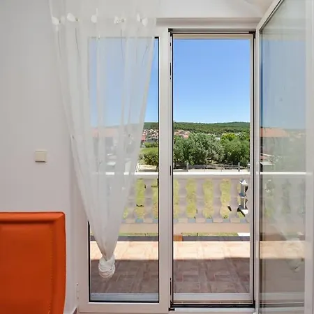 Sreca Near With Bbq Apartment